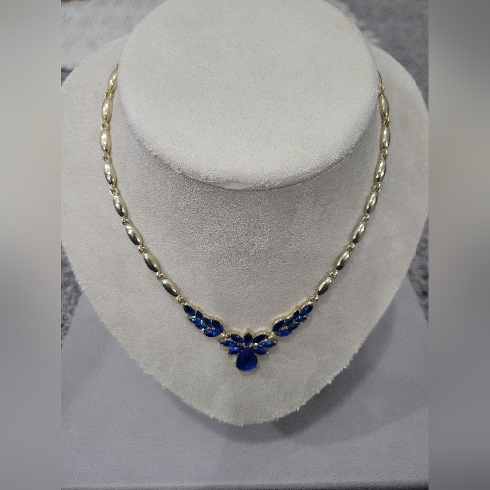 Blue Gold Plated Raindrop Necklace and Earing Set Featuring Blue Flower Designs